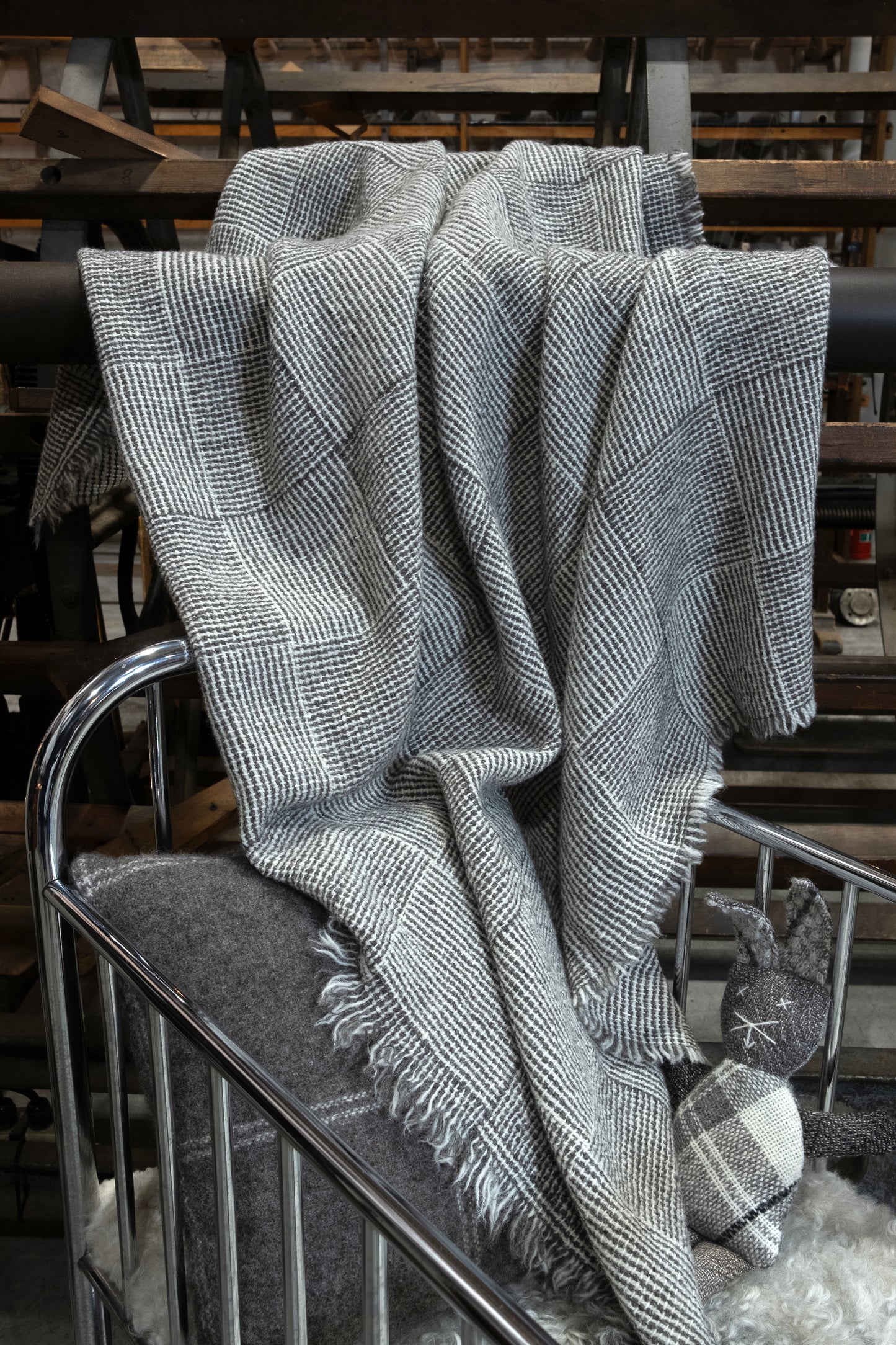 Baby Woven Chalet Cot Blanket