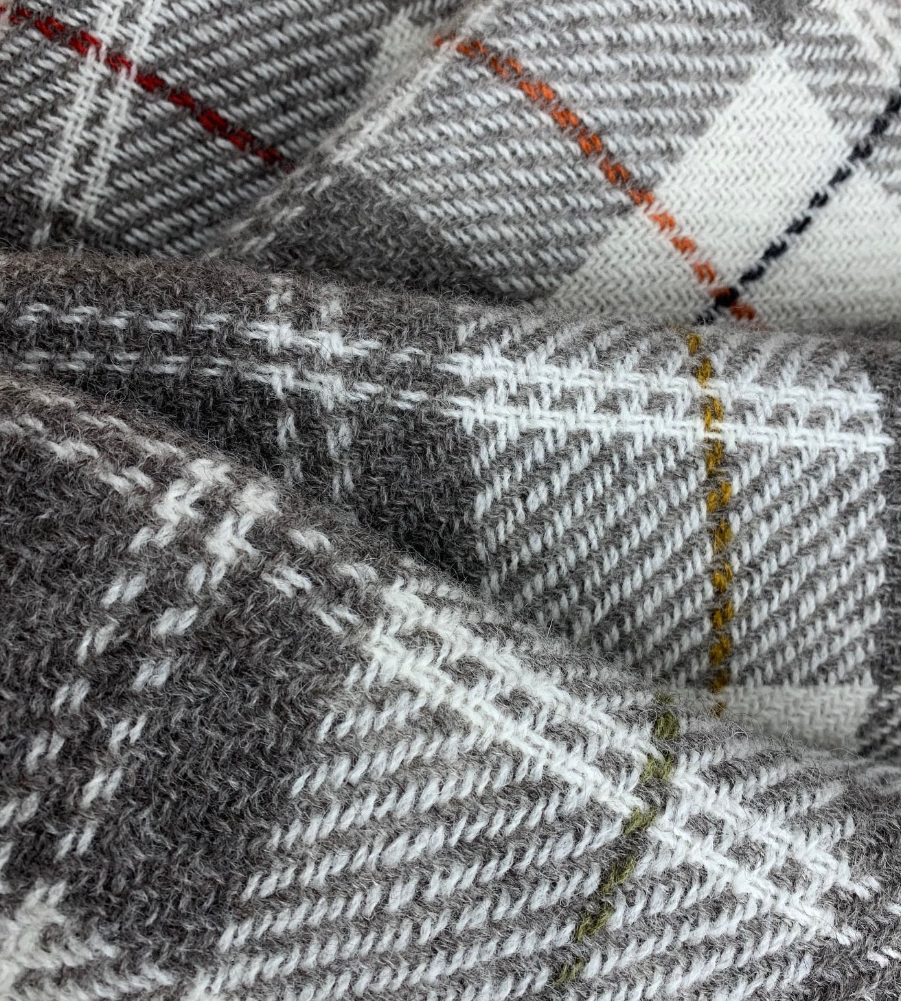 Brushed Wool Haggis Q/K Blankets