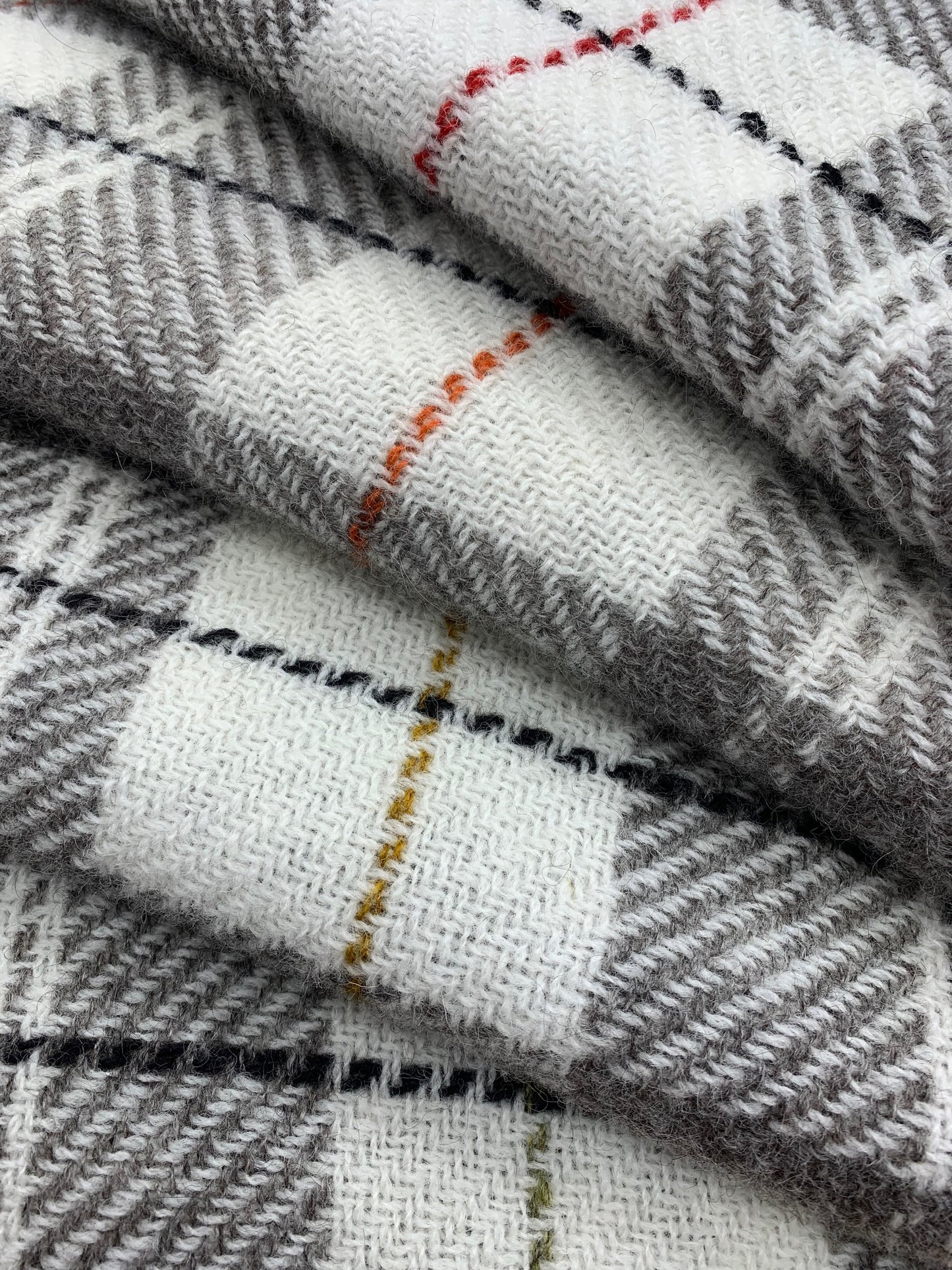 Brushed Wool Haggis Q/K Blankets