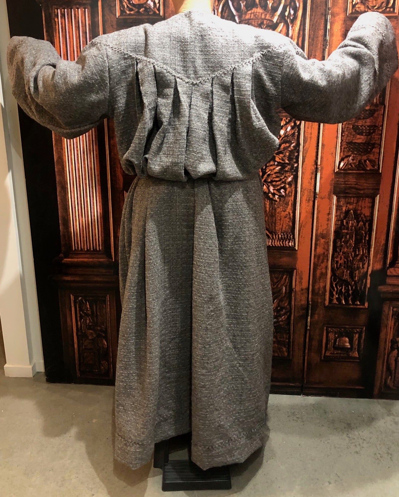 Authentic Fabric Gandalf Robe - Movie Collection