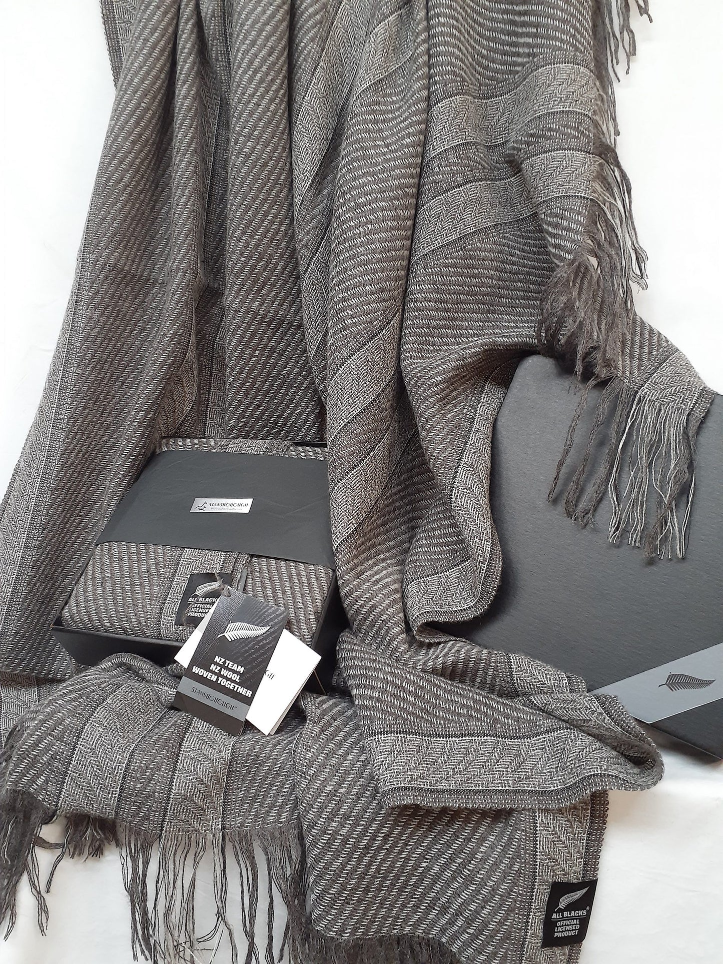 NZ Rugby Licensed Light Weight Throw